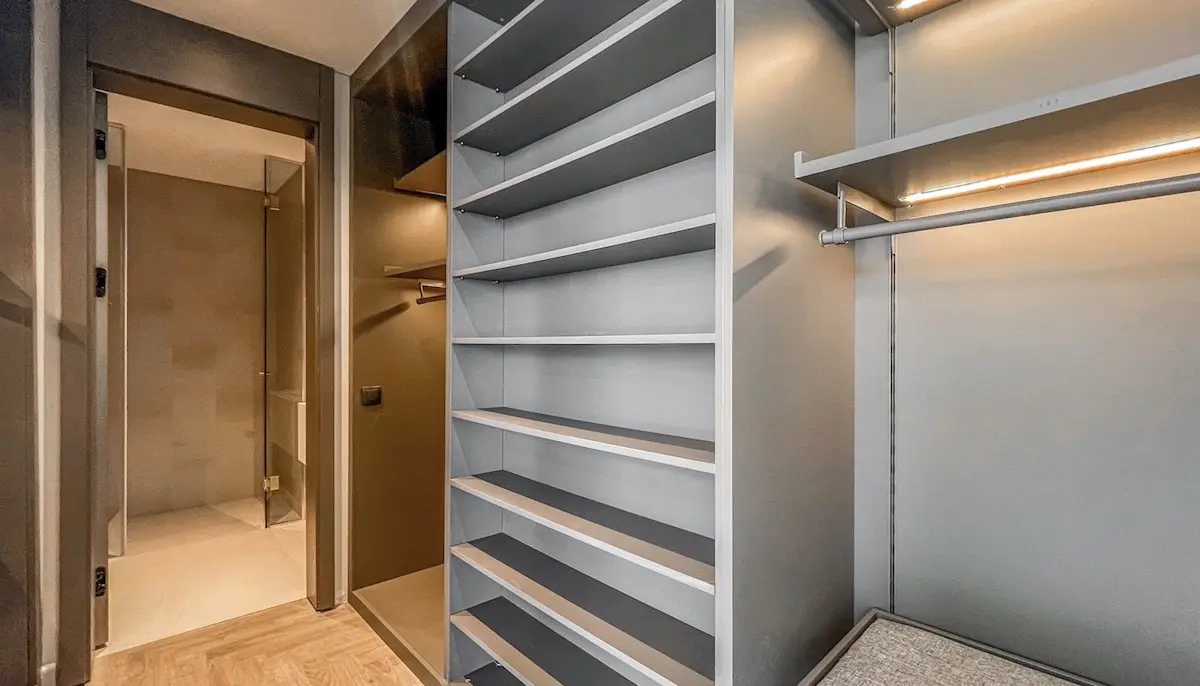 Closet